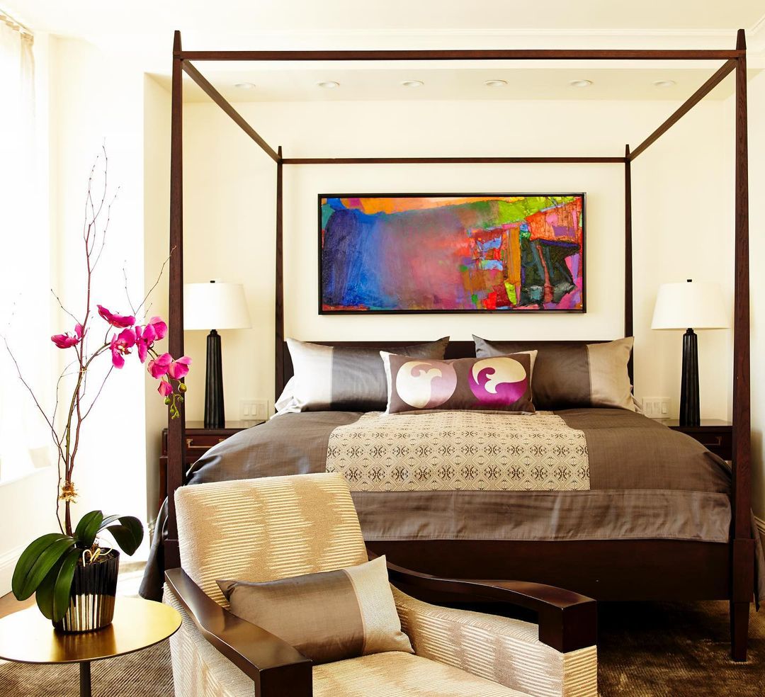 Vibrant Four Poster Bed with Artistic Flair