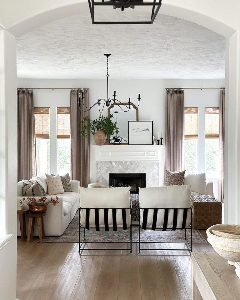 20 Cozy And Rustic Farmhouse Living Room Chairs You Should See