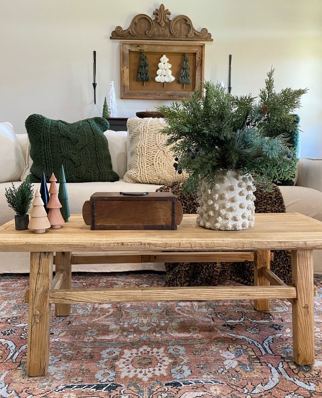Cozy and Rustic Holiday Theme