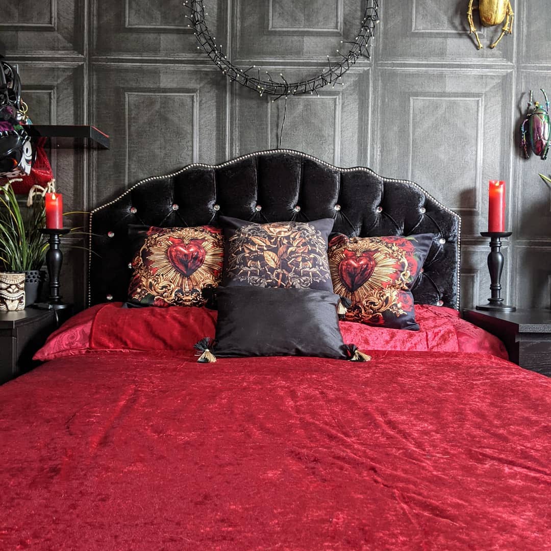 Dramatic Gothic Red Bedroom Design