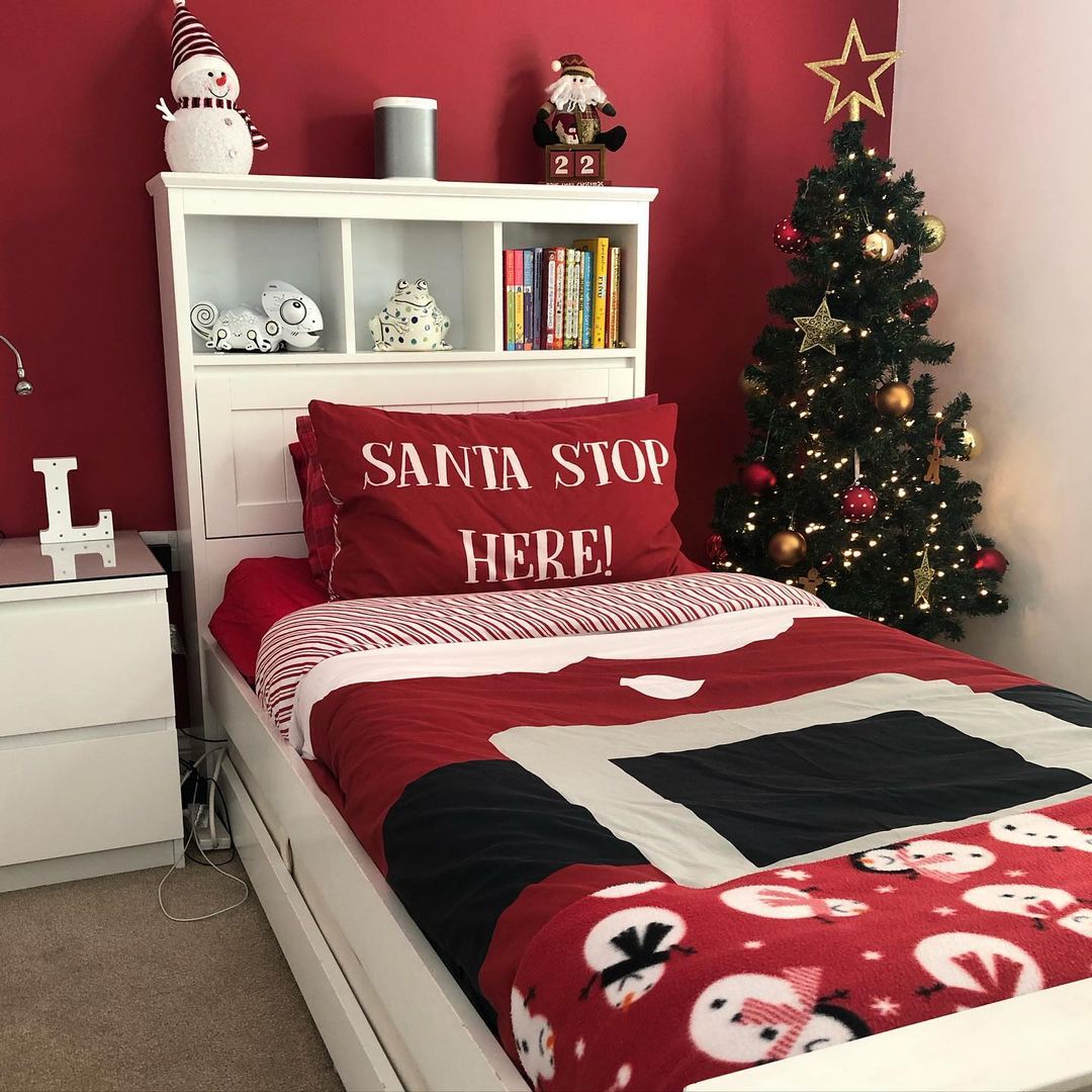 Festive Red Christmas Bedroom