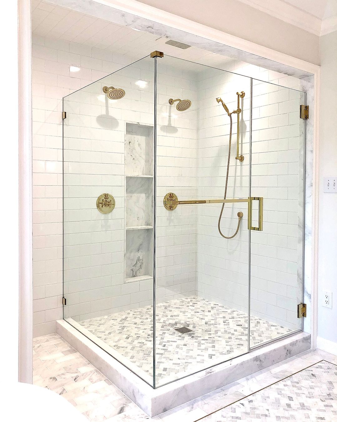 Luxurious Marble Shower Pan with Twin Niches