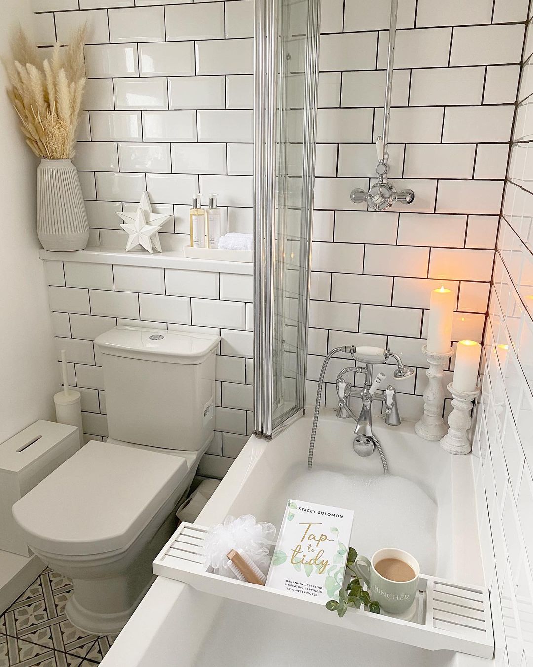 Maximize Small Space with a Functional Bathtub Tray