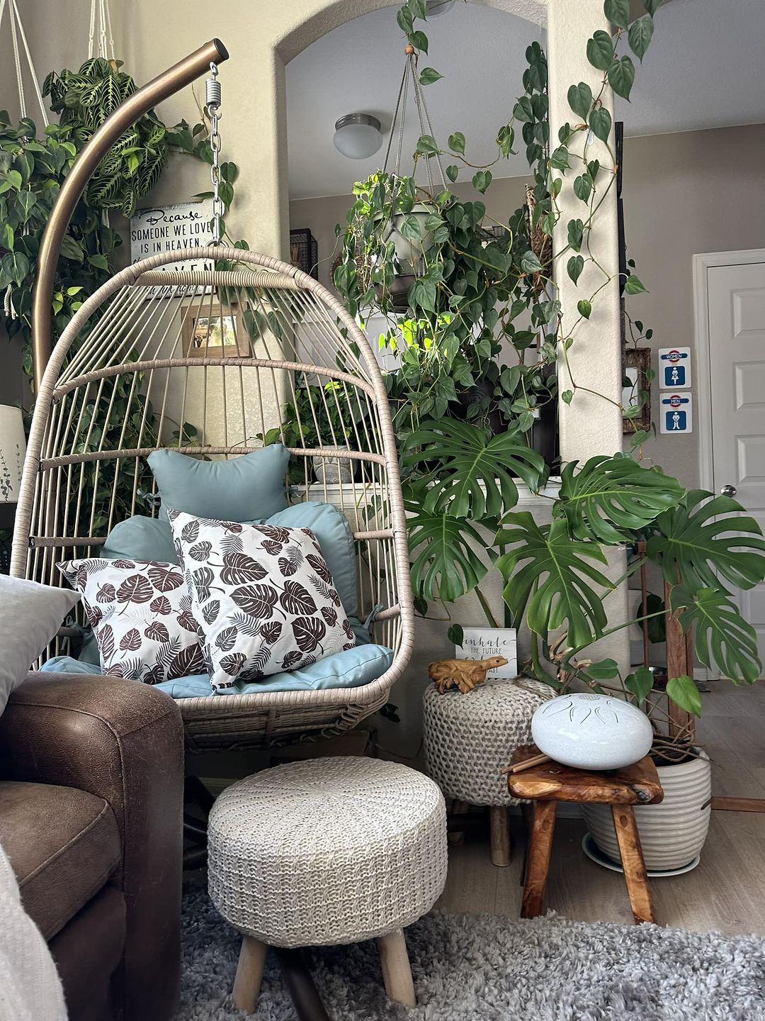 Indoor Jungle Egg Chair Oasis