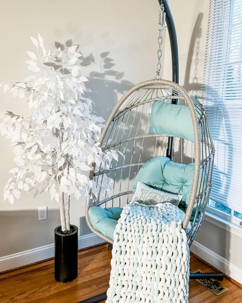 25 Modern And Stylish Indoor Egg Chair Ideas You Will Love