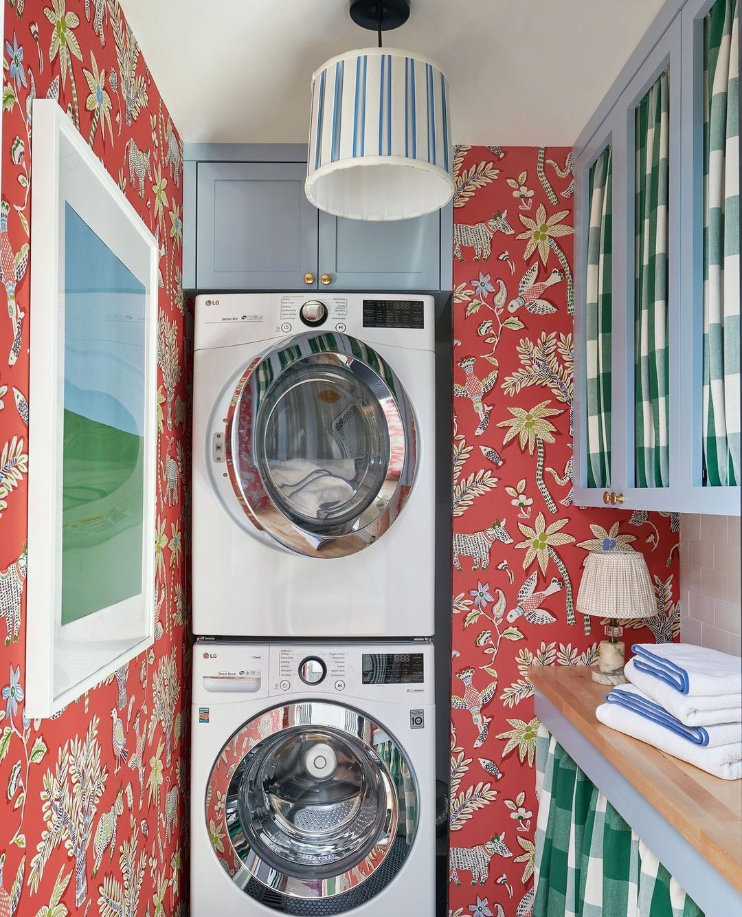 Eclectic Patterns for a Vibrant Laundry Space
