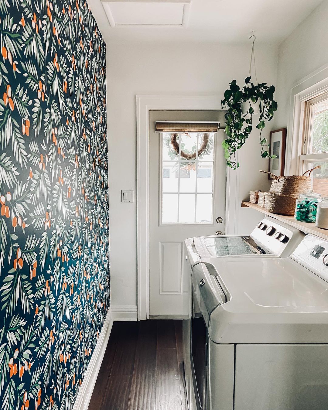 Bold Botanicals for a Vibrant Laundry Room
