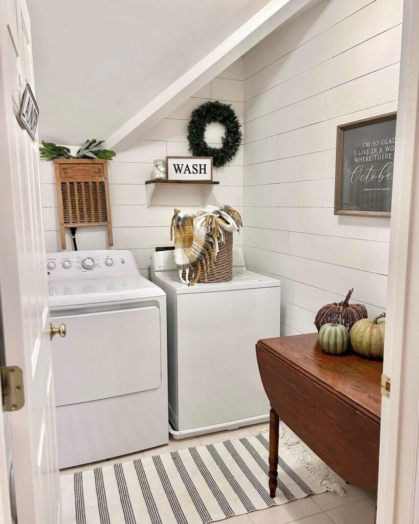 25 Super Functional And Stylish Shiplap Laundry Room Ideas