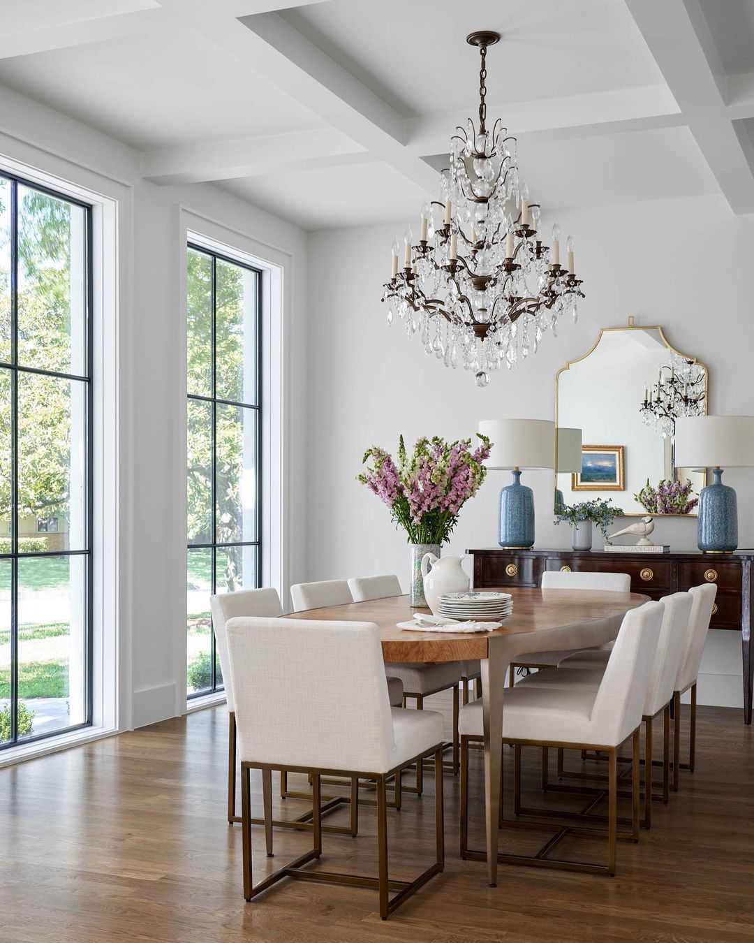 Classic Dining Room with Gold-Framed Mirror