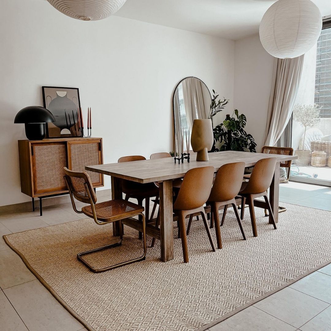 Modern Dining Room with Arched Mirror