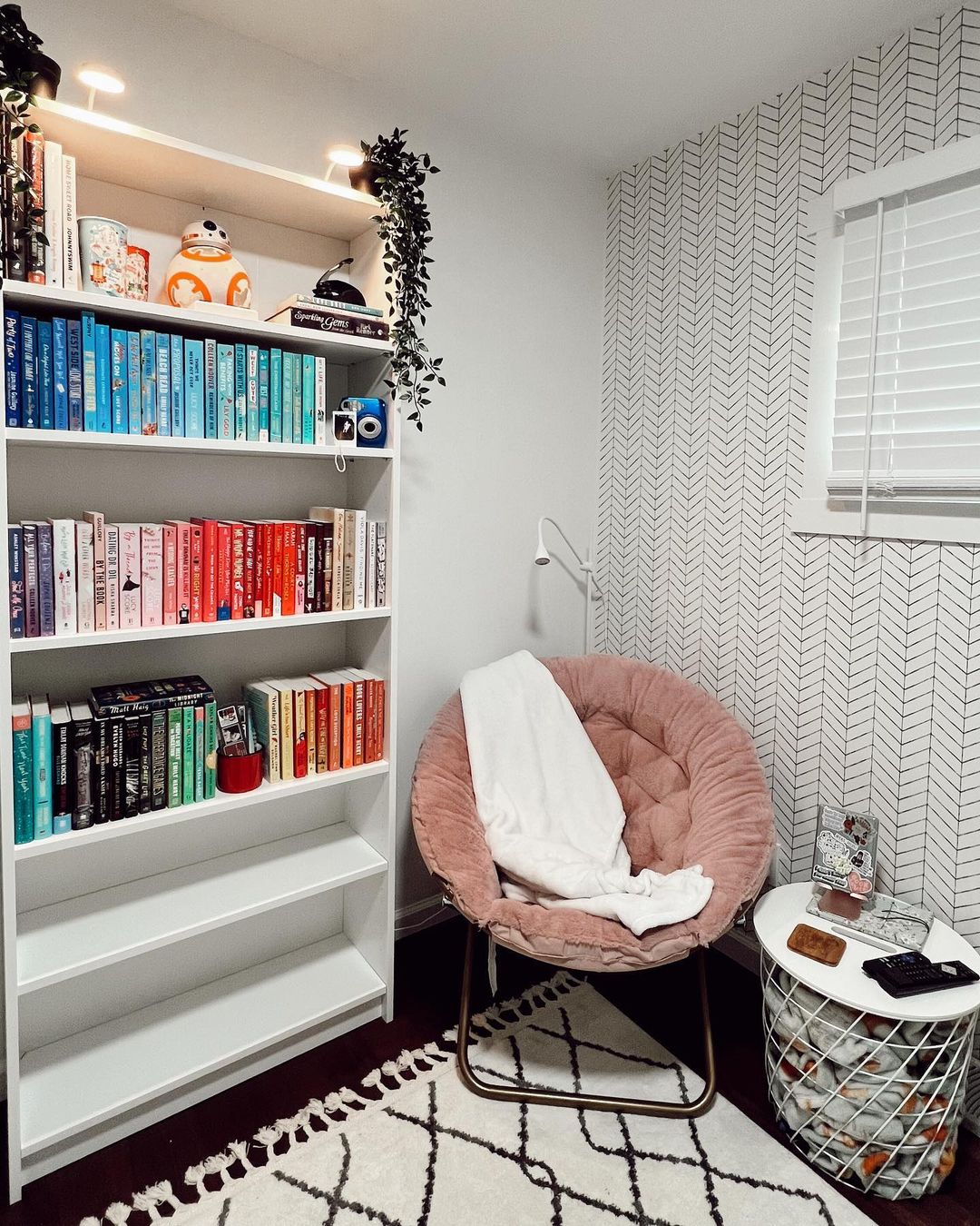 Modern Reading Nook with Accent Wall and Cozy Chair