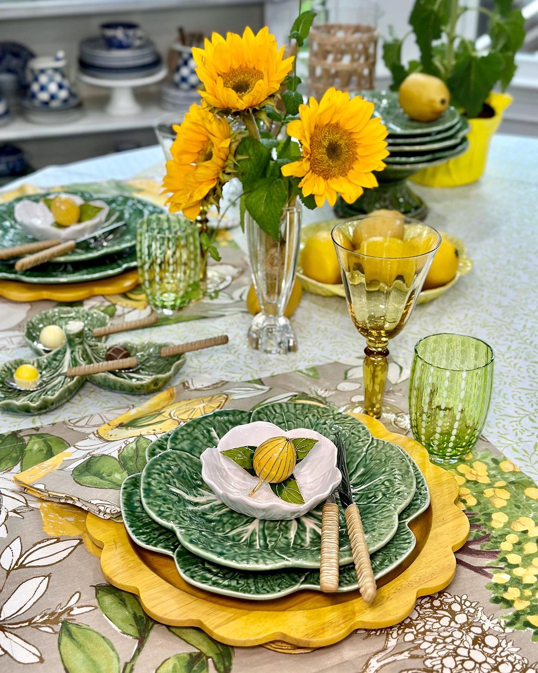 Sunny Sunflower and Citrus Summer Table Decor