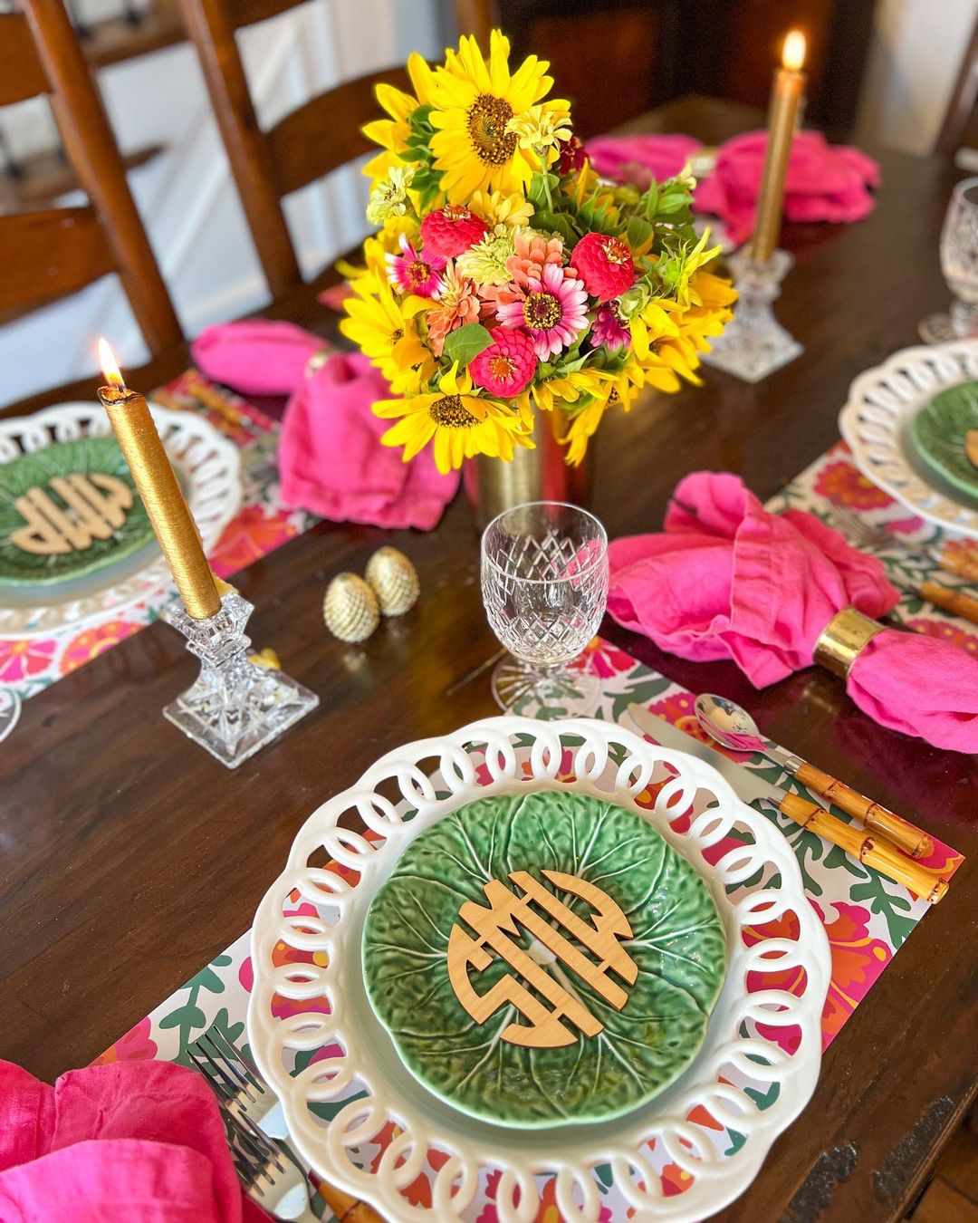 Bold and Bright Floral Summer Table Decor