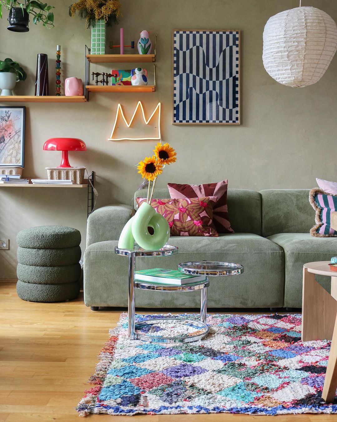 Eclectic and Vibrant Living Room Wall Shelves