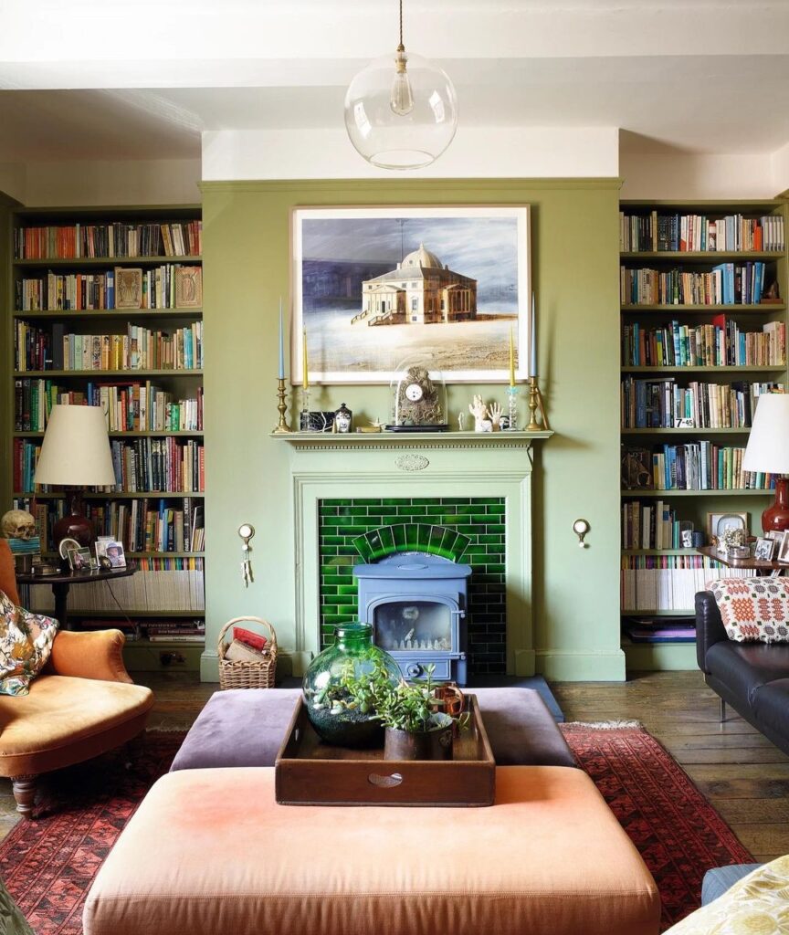 25 Stylish And Sophisticated Living Room Wall Shelves Decor Ideas