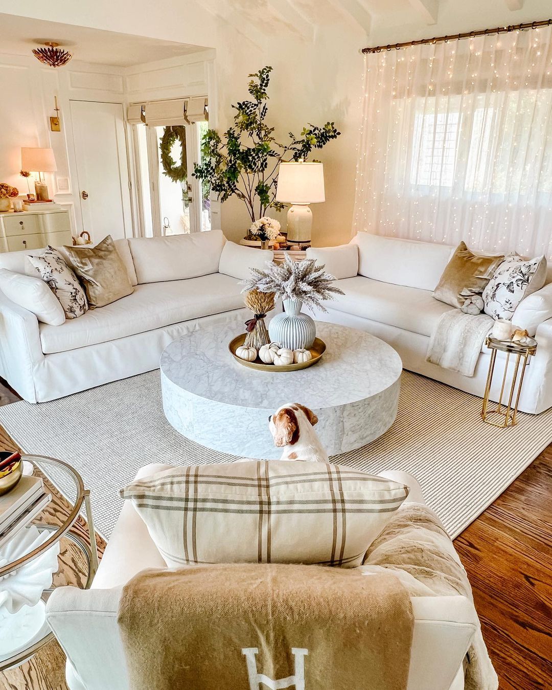 Cozy Elegance with Natural Elements