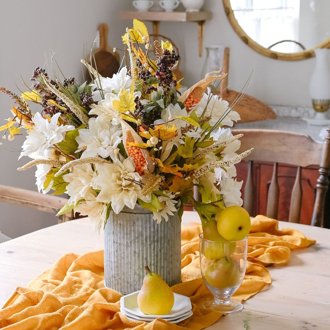 14. Rustic Farmhouse Fall Arrangement