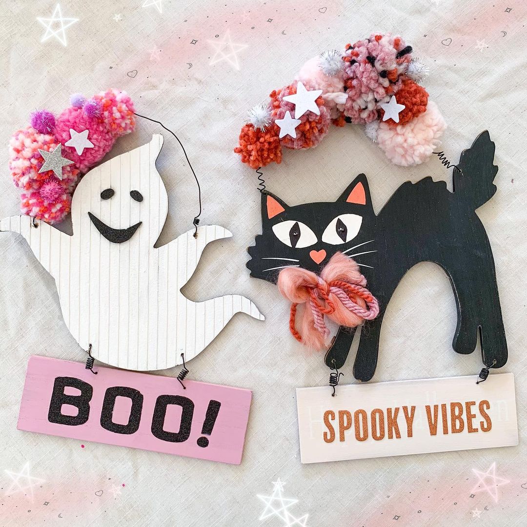 Cute and Quirky Halloween Signs for a Whimsical Touch