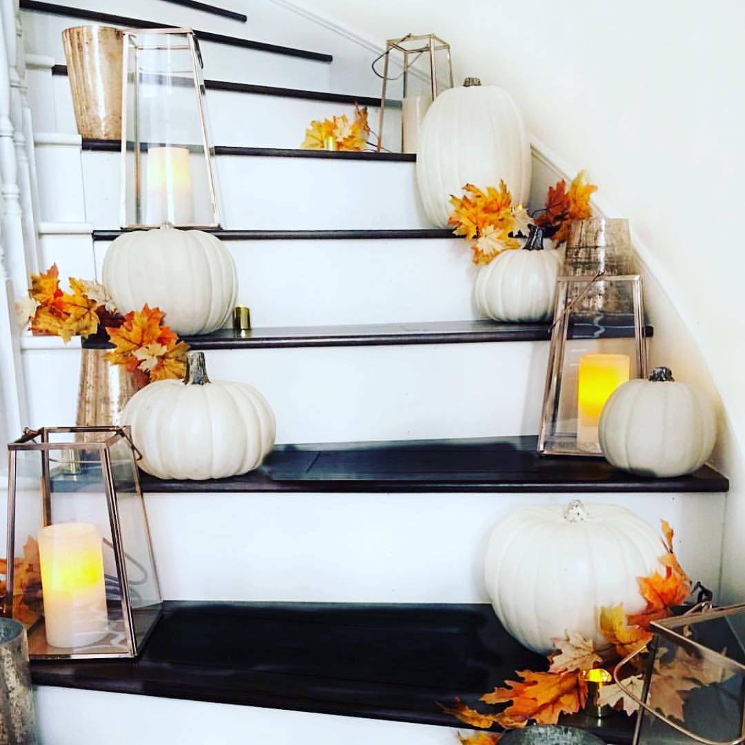 Chic Halloween Staircase with White Pumpkins and Lanterns