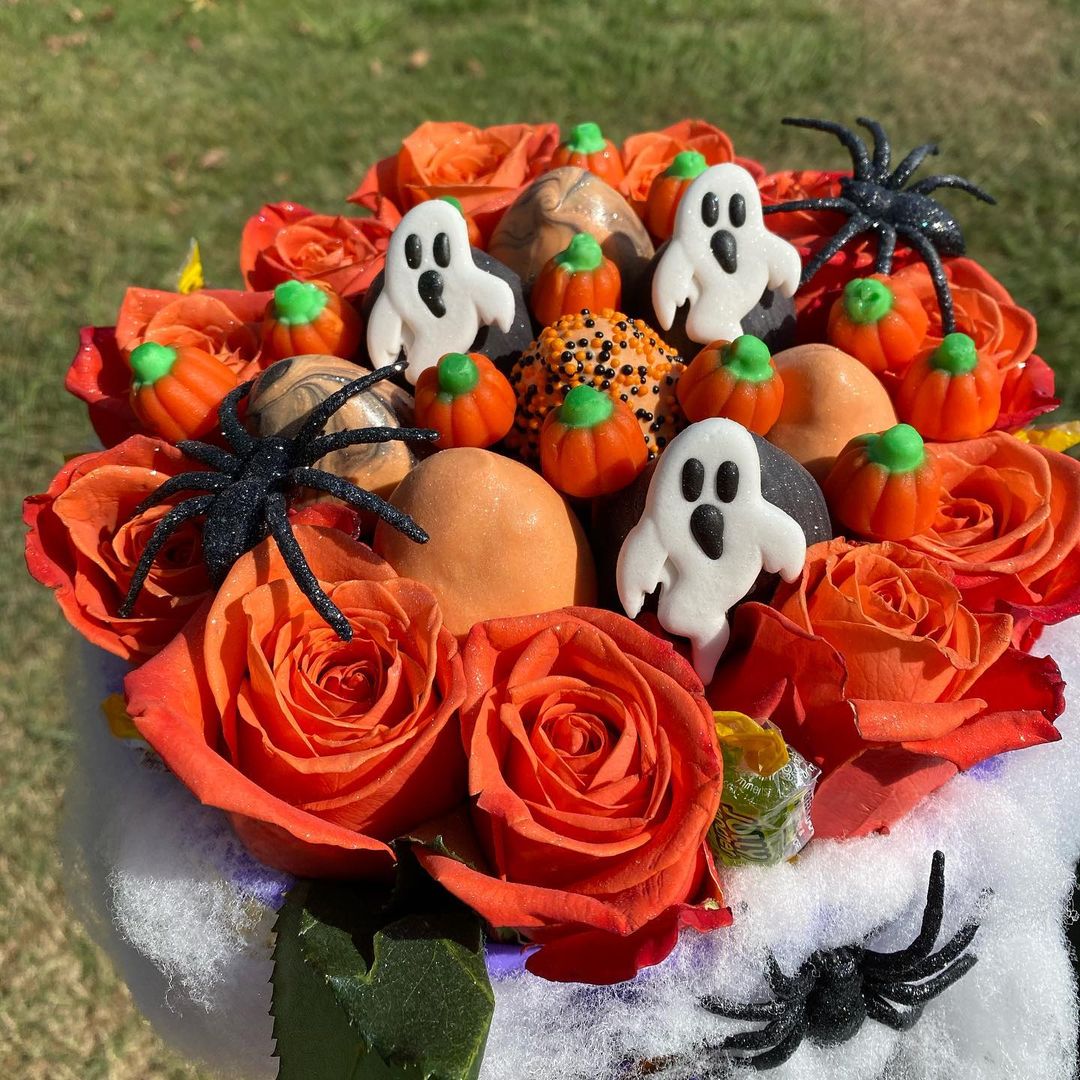 Spooky Halloween Candy Bouquet