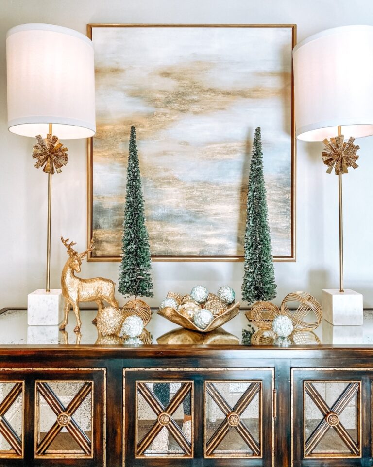 25 Super Gorgeous White And Gold Christmas Decor Ideas