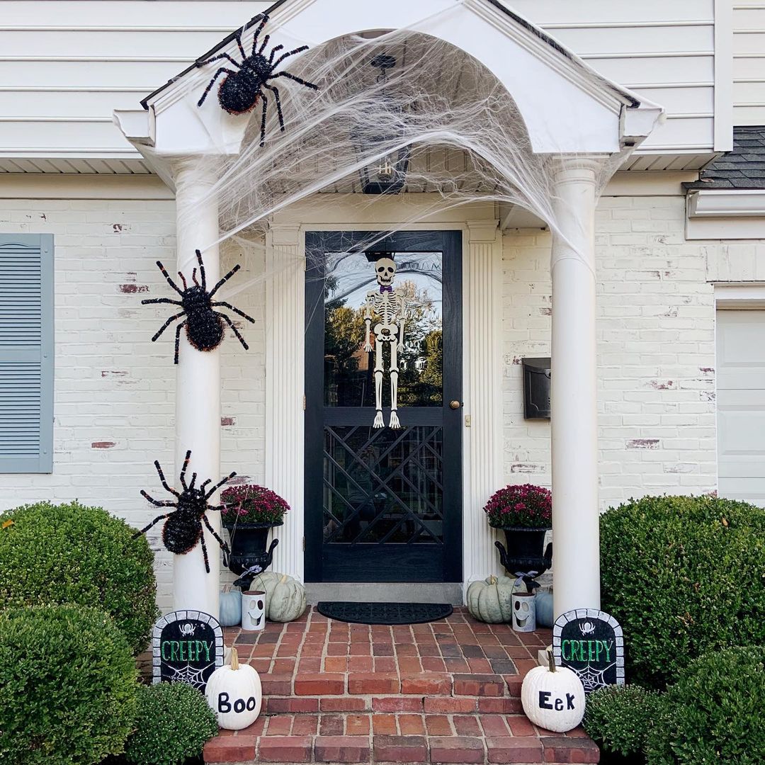 Creepy Crawlies and Skeletons for a Terrifying Entryway