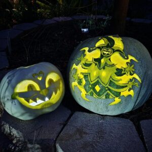 25 Simple And Super Easy Pumpkin Carving Ideas For You!