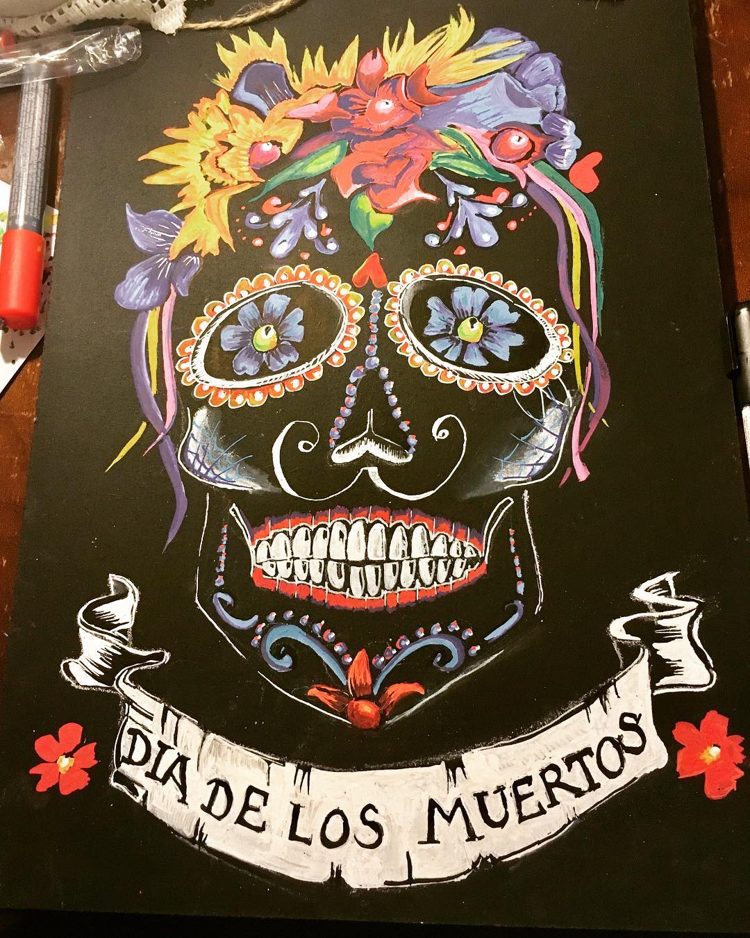 9. Celebrate Día de los Muertos with Vibrant Chalkboard Art