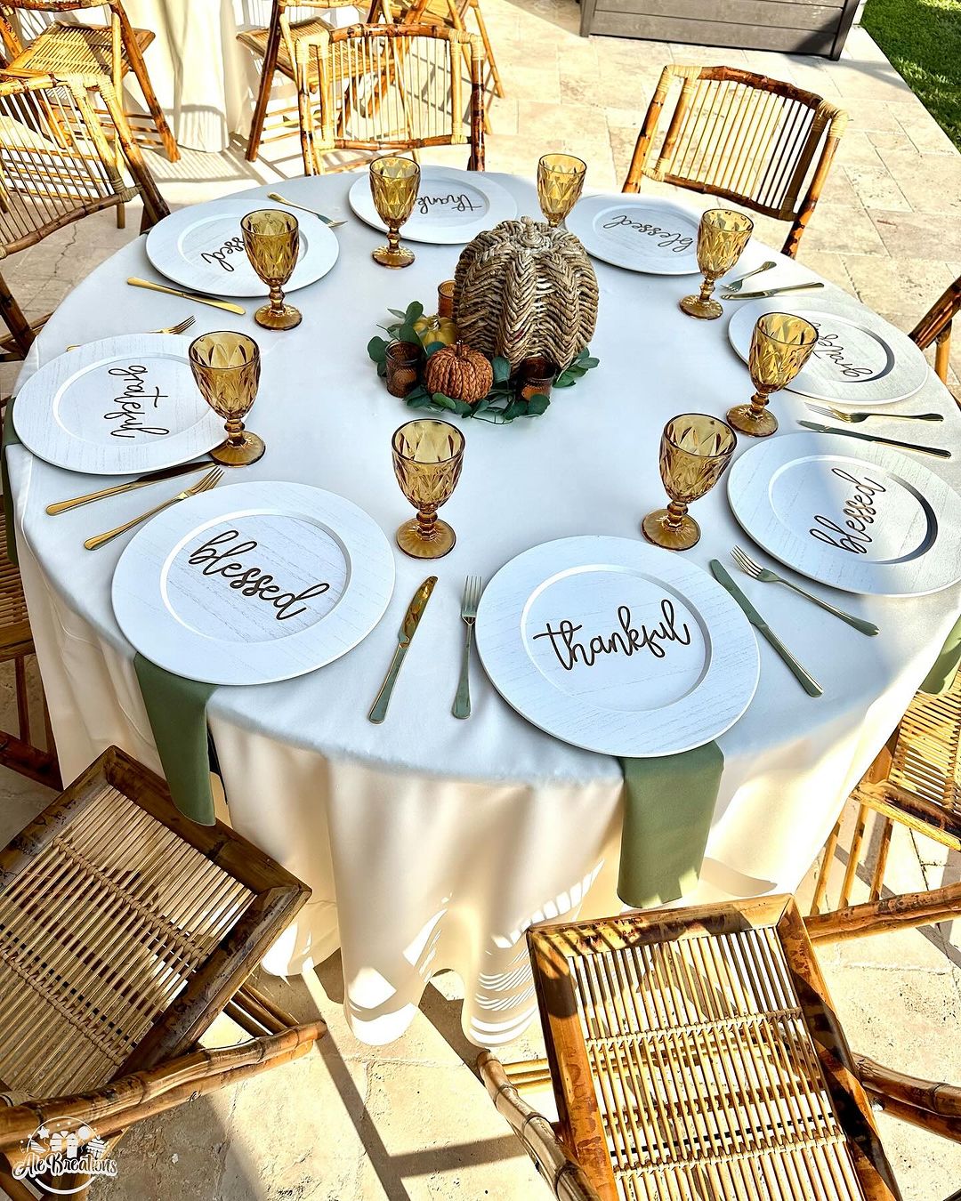 Simple and Gratitude-Focused Thanksgiving Table Setting