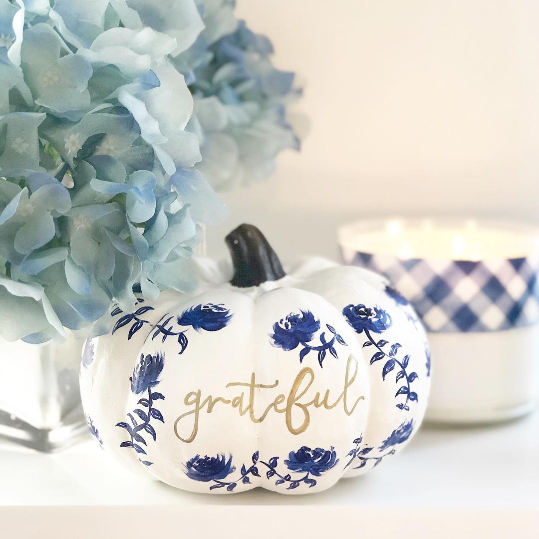 Grateful Pumpkin with Delicate Floral Patterns