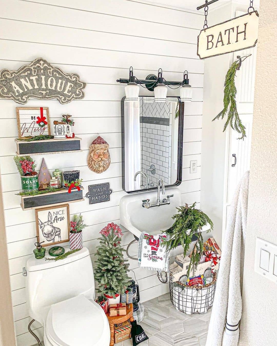 Vintage Holiday Bathroom Charm