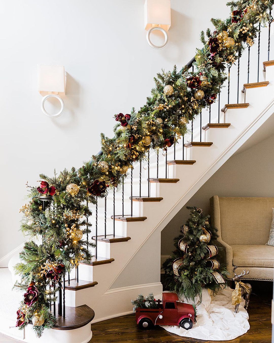 Elegant Holiday Staircase