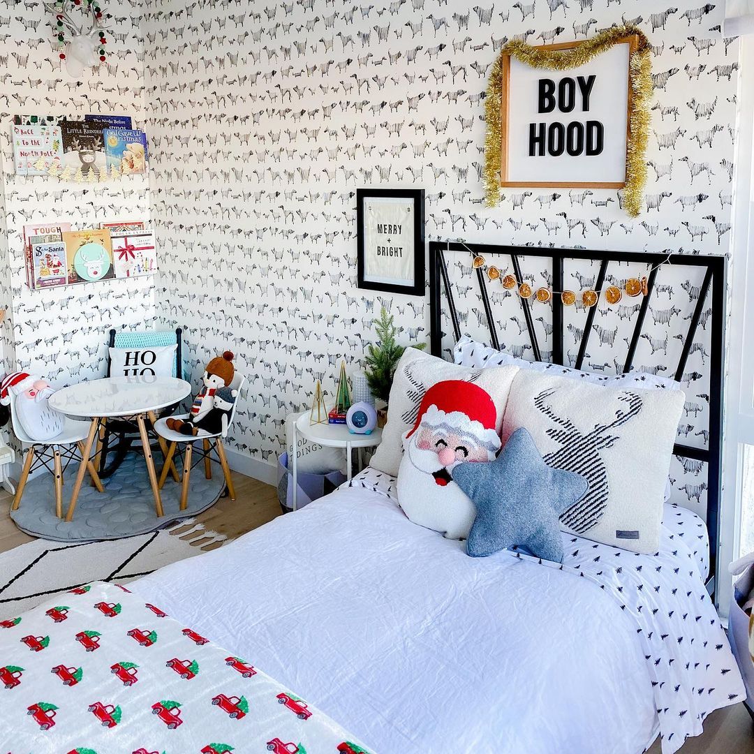 Playful Christmas Kids' Room