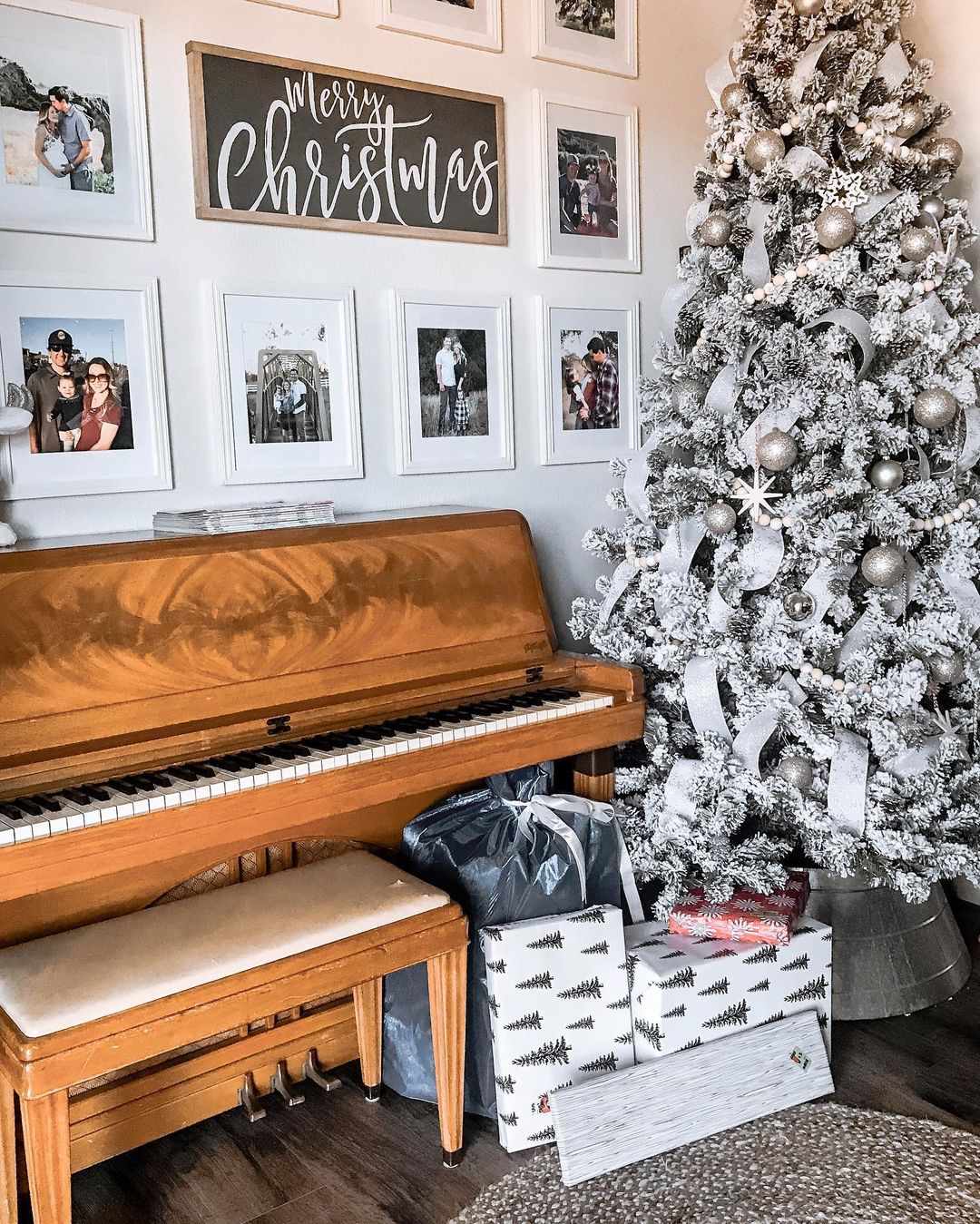  Musical Christmas Corner