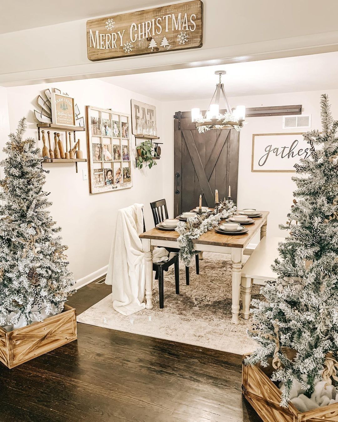 Farmhouse Christmas Dining