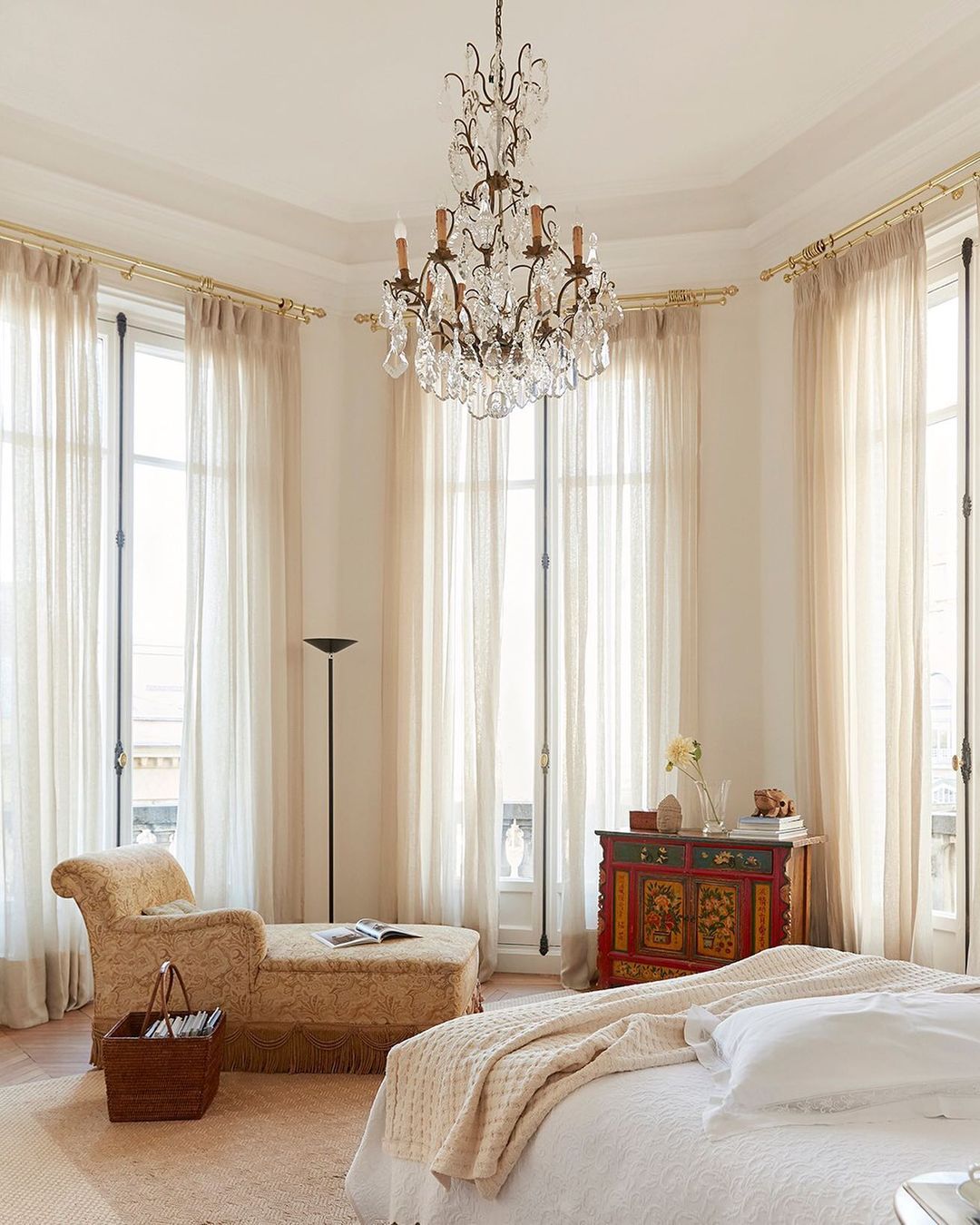 Elegant Parisian Retreat