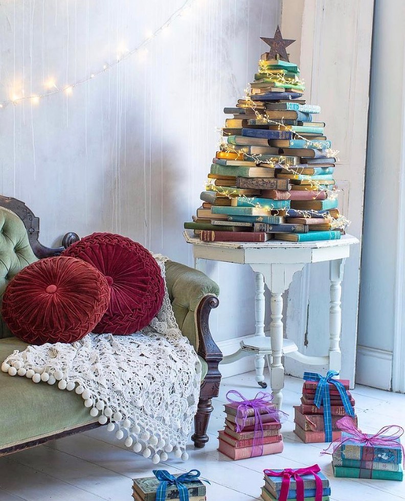 Vintage Book Tree Elegance