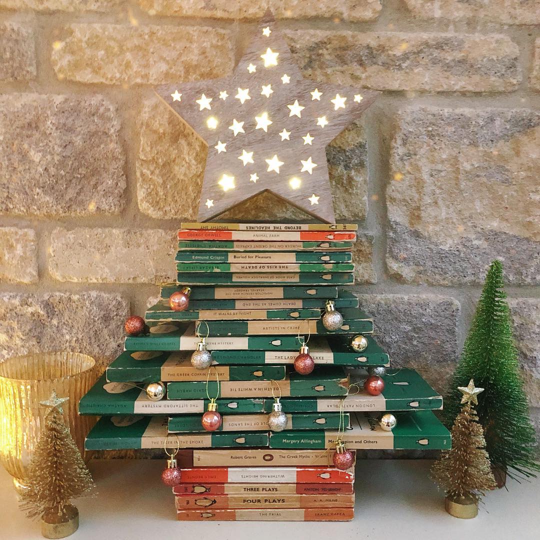 Classic Charm Book Tree