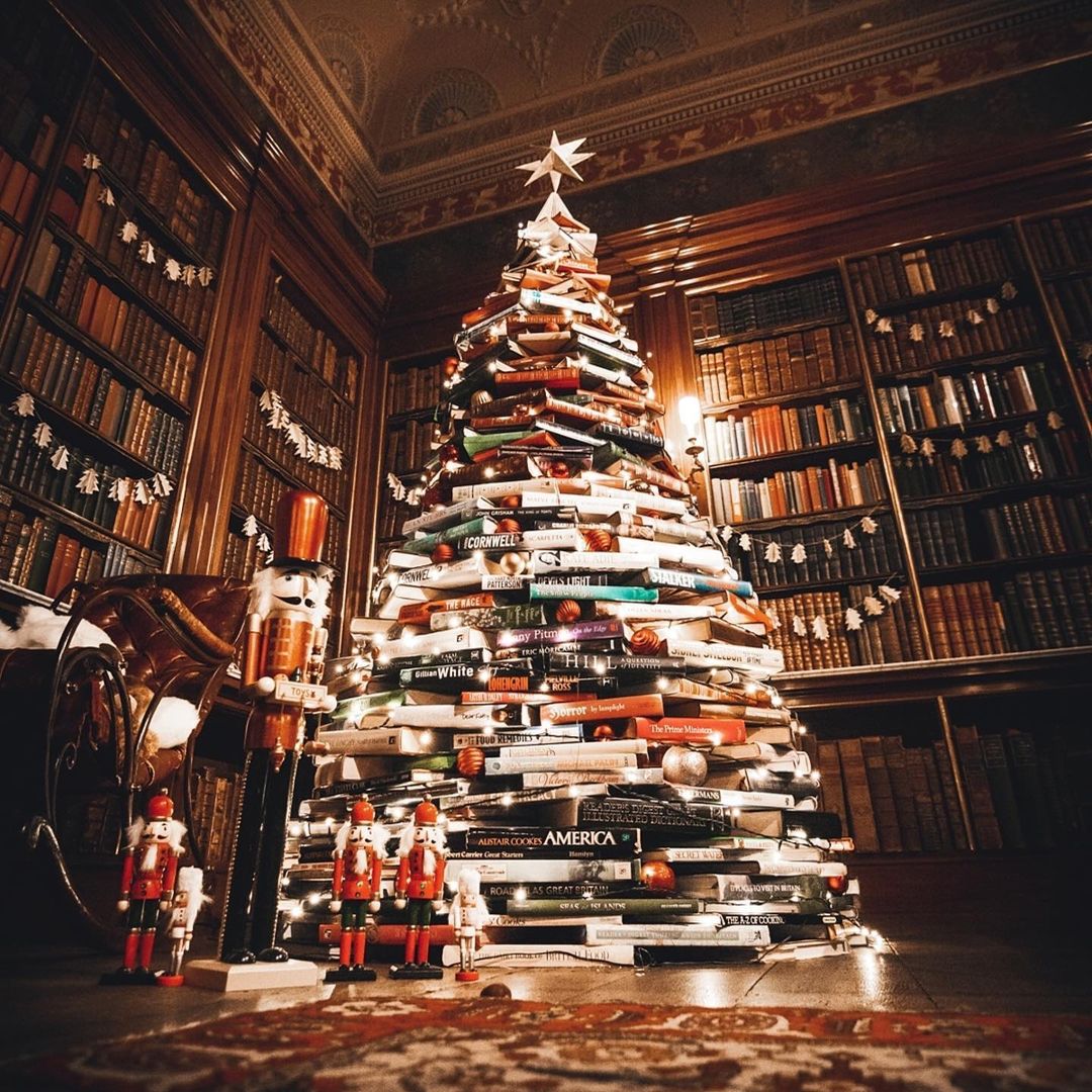 Grand Library Book Tree