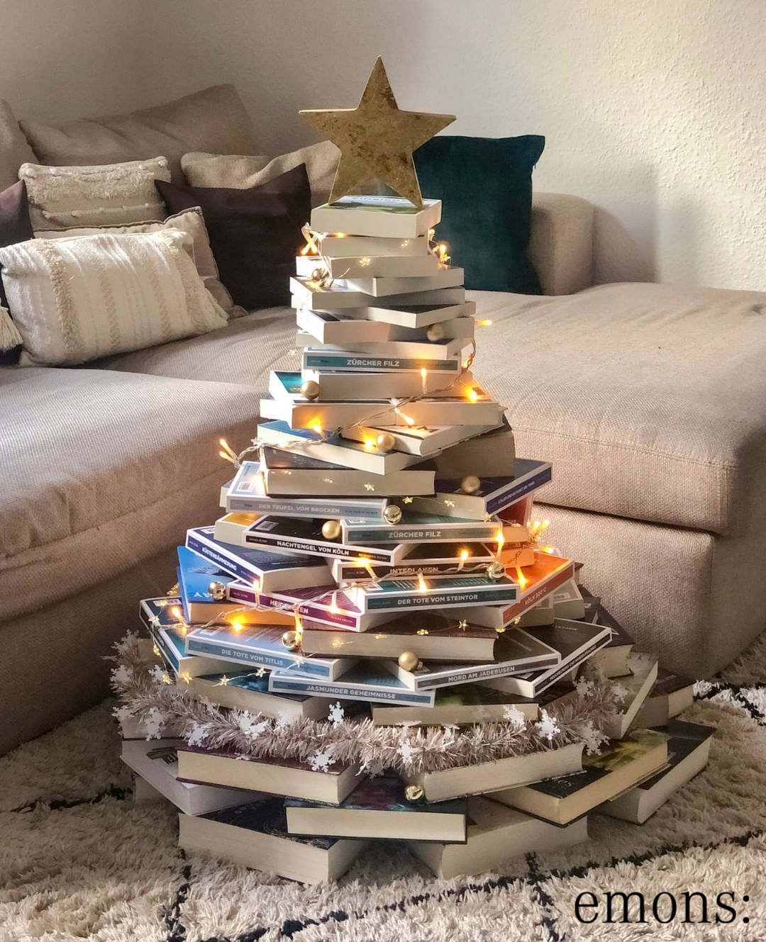 Golden Star Book Tree