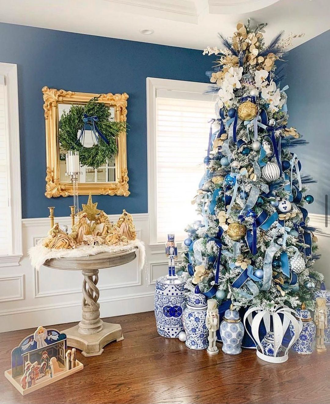 Blue & Gold Holiday Glamour