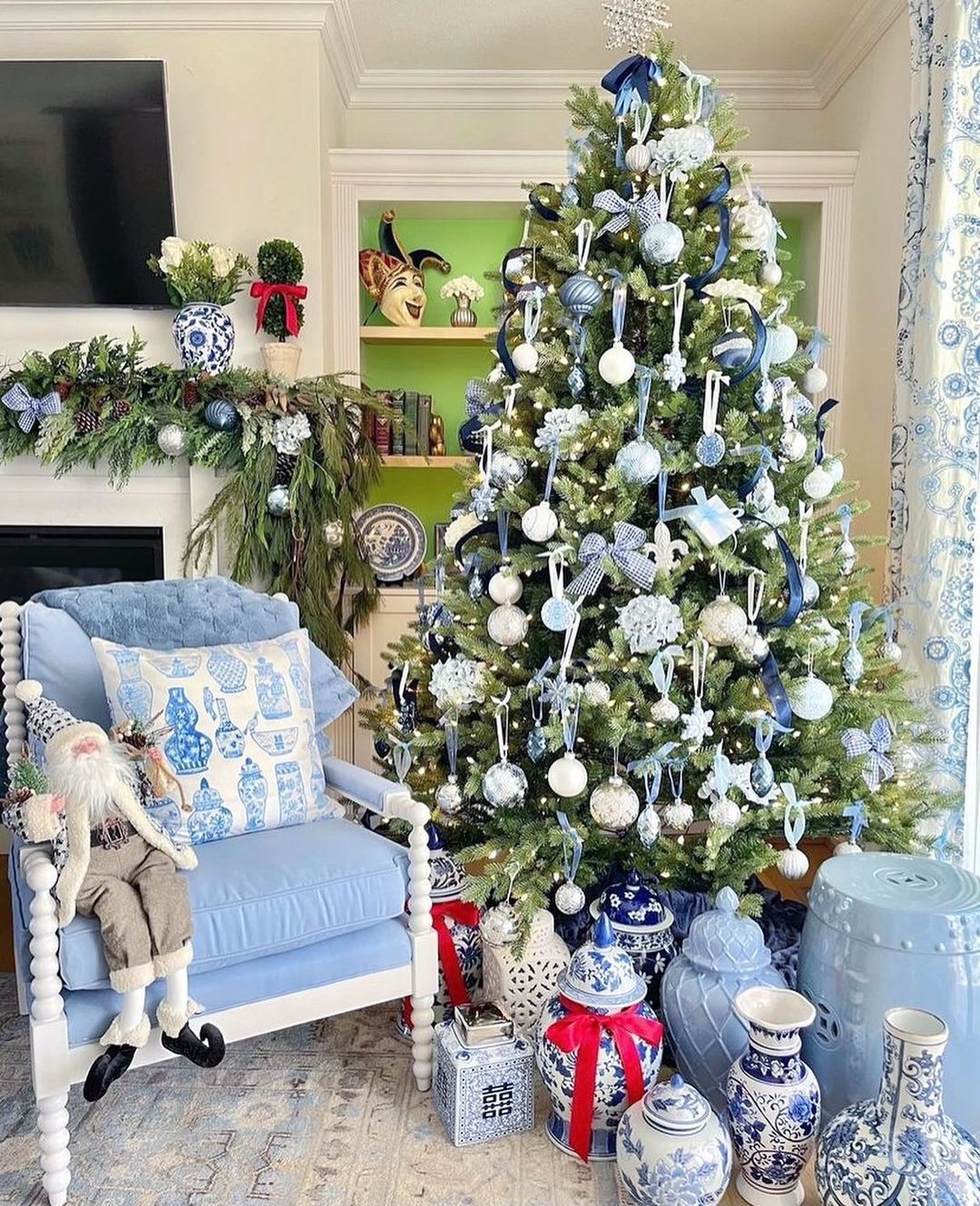 Serene Blue Christmas Style