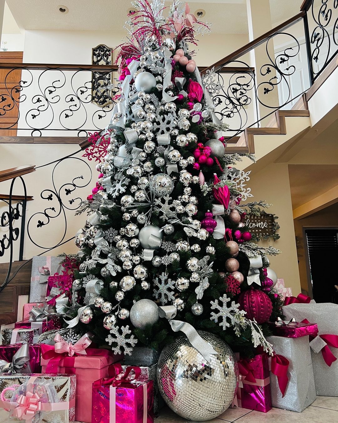 Glam Pink Christmas Extravaganza