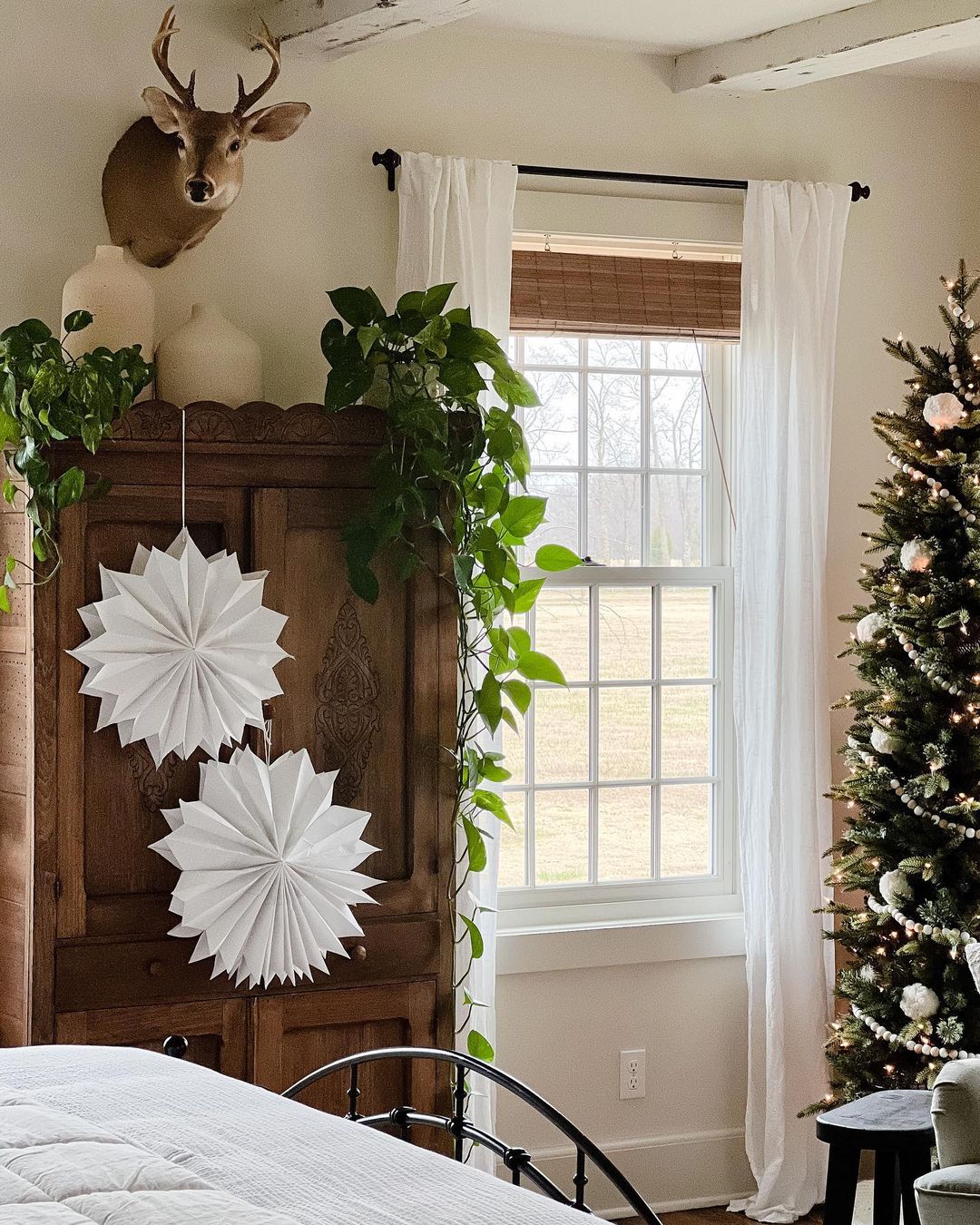 Serene Holiday Bedroom