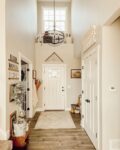 22 Stylish Yet Functional Entryway rug ideas You Should See