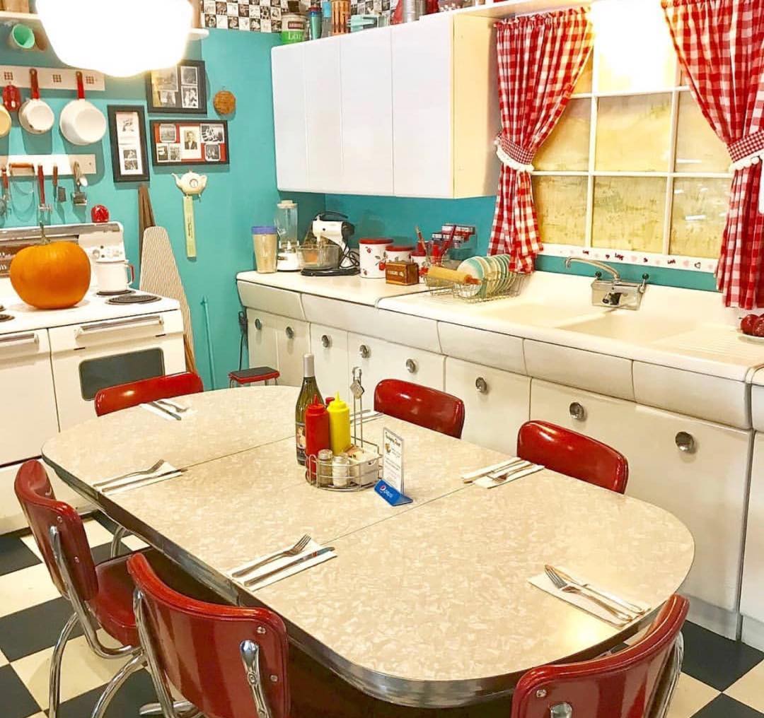 1960s Diner Style Retro Kitchen