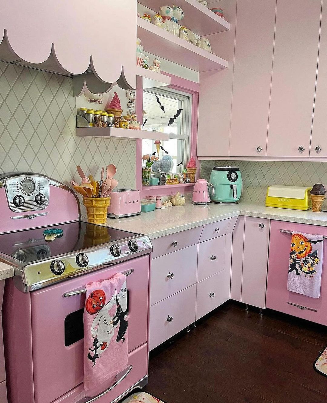 Soft Pastels For Playful Kitchen