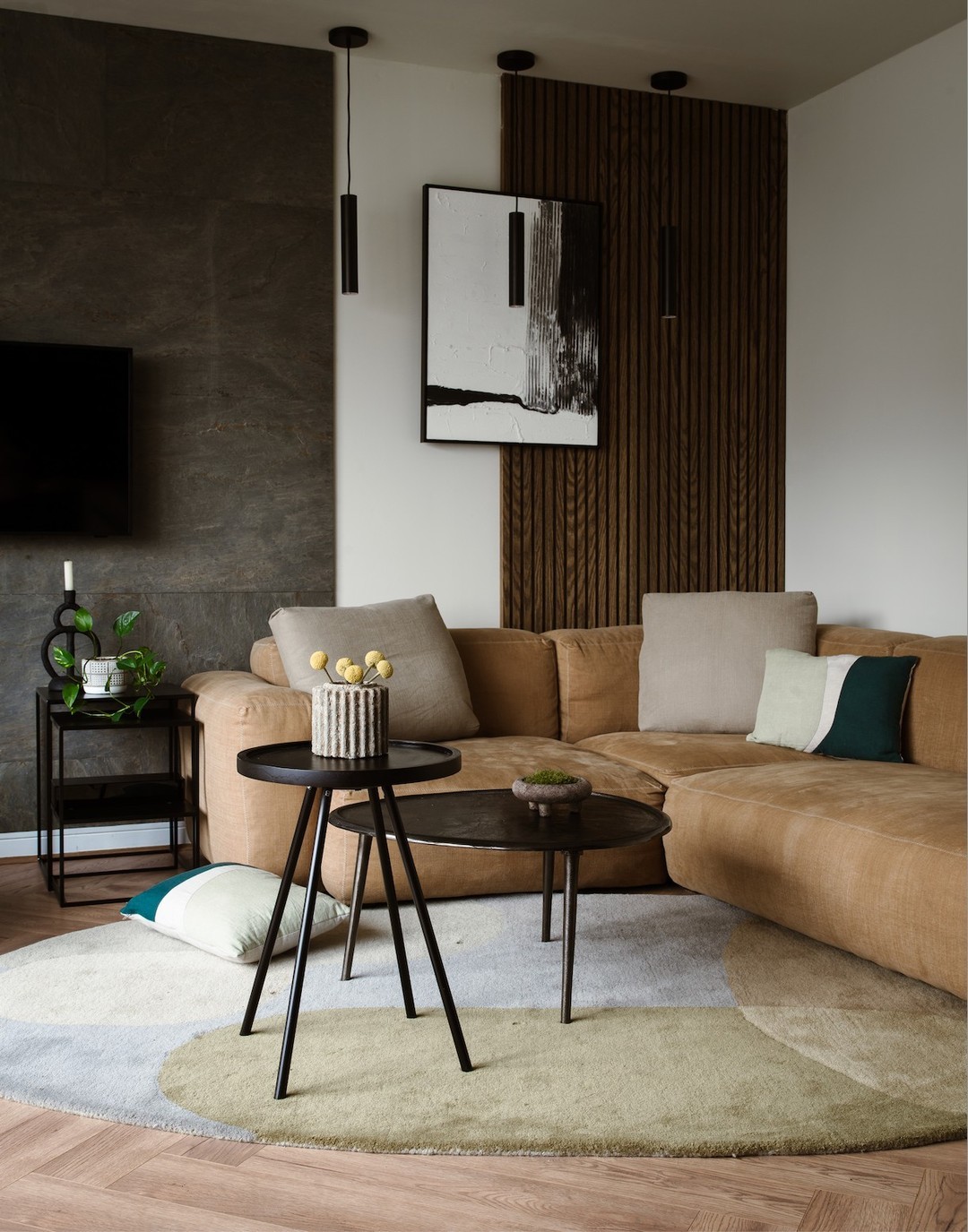 Cozy Neutral Tones with Modern Edge