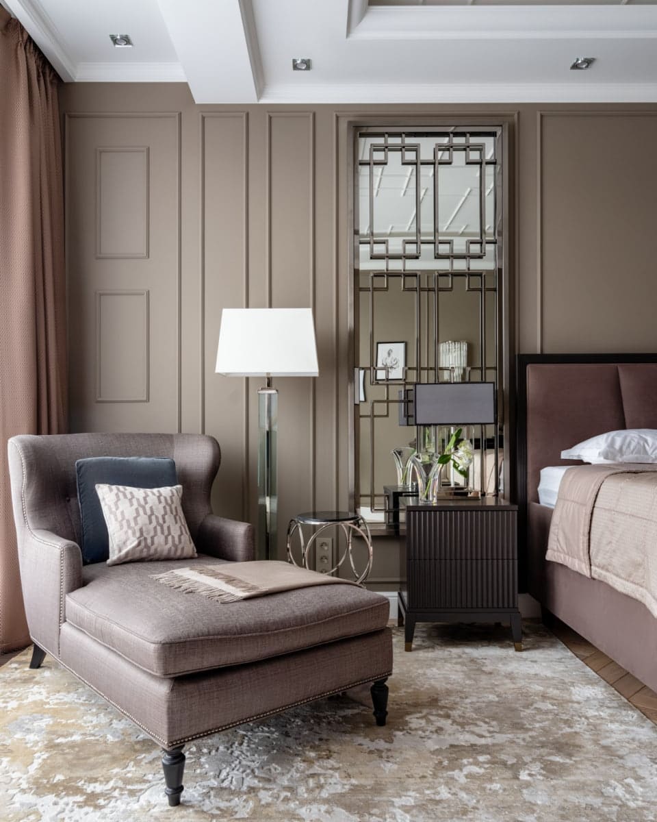 Sophisticated Browns With Luxe Accents