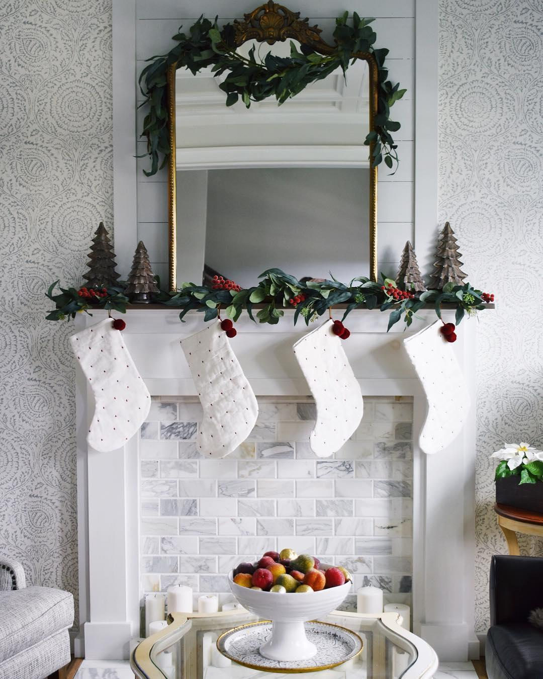 Marble Tiles Create Elegant Holiday Backdrop